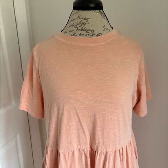 Old Navy Peach Dress - Picture 2 of 4